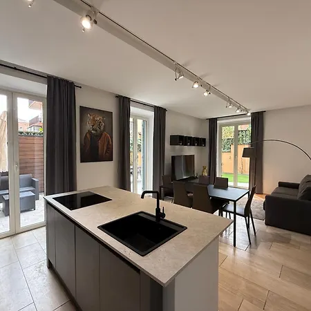 Luxury House In Nicolo V 120 Mq * 로마