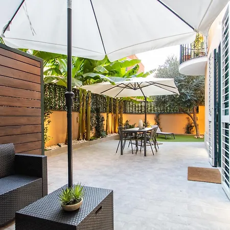 Luxury House In Nicolo V 120 Mq Rom