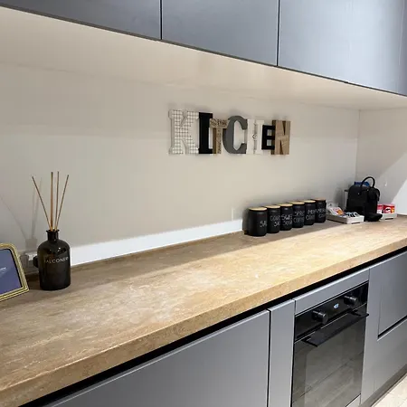 Luxury House In Nicolo V 120 Mq Apartment Rome